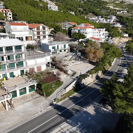 Apartmán Giran *