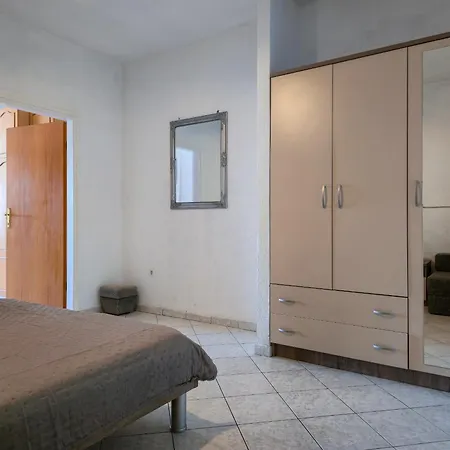 Giran Apartmán
