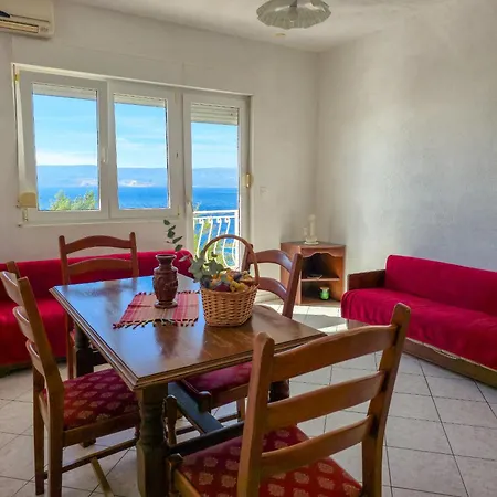 Giran Apartmán *